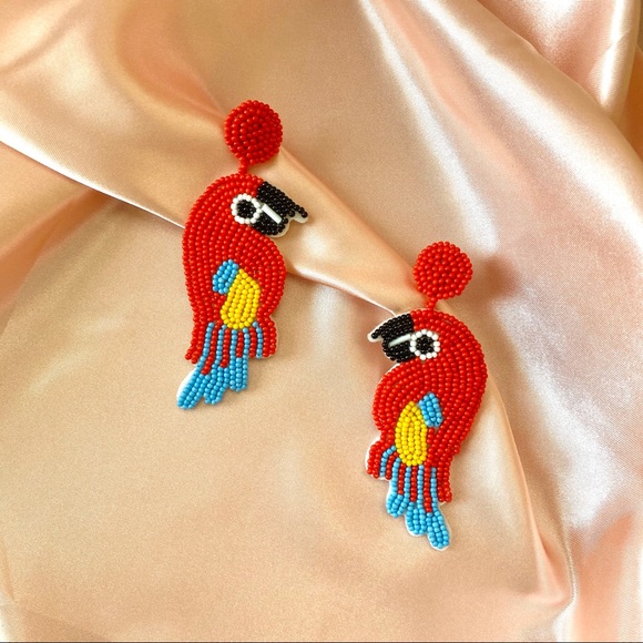 Parrot Bird Beaded Drop Earrings - Picture 6 of 8